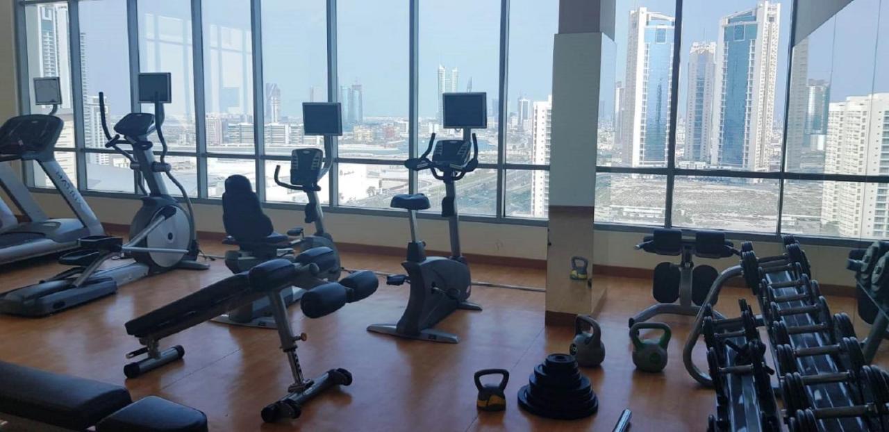 Tulip Hotel & Suites Manama Extérieur photo