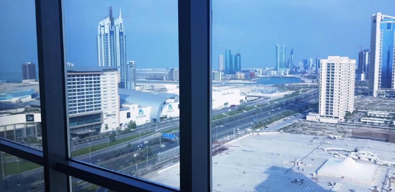 Tulip Hotel & Suites Manama Extérieur photo