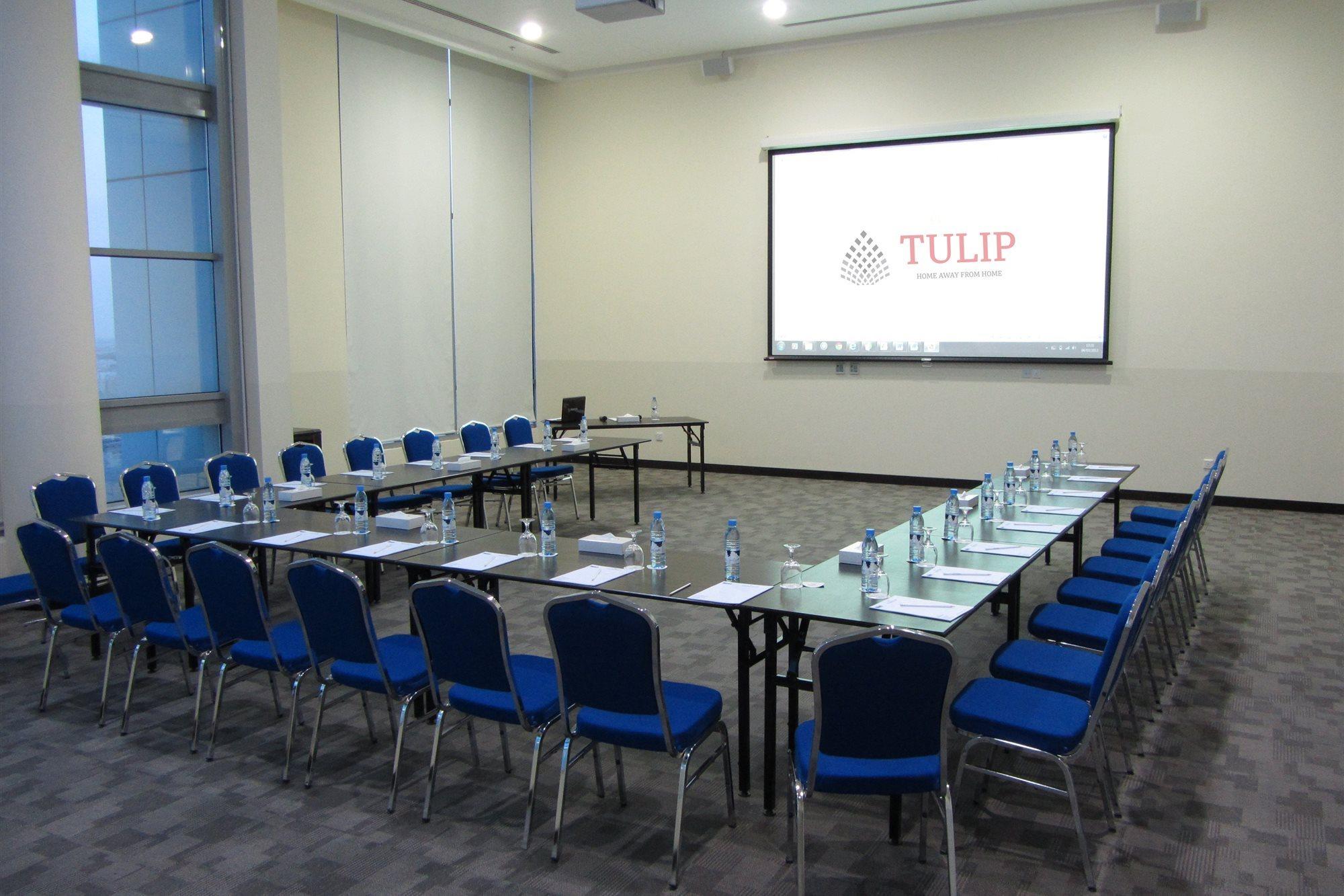 Tulip Hotel & Suites Manama Extérieur photo