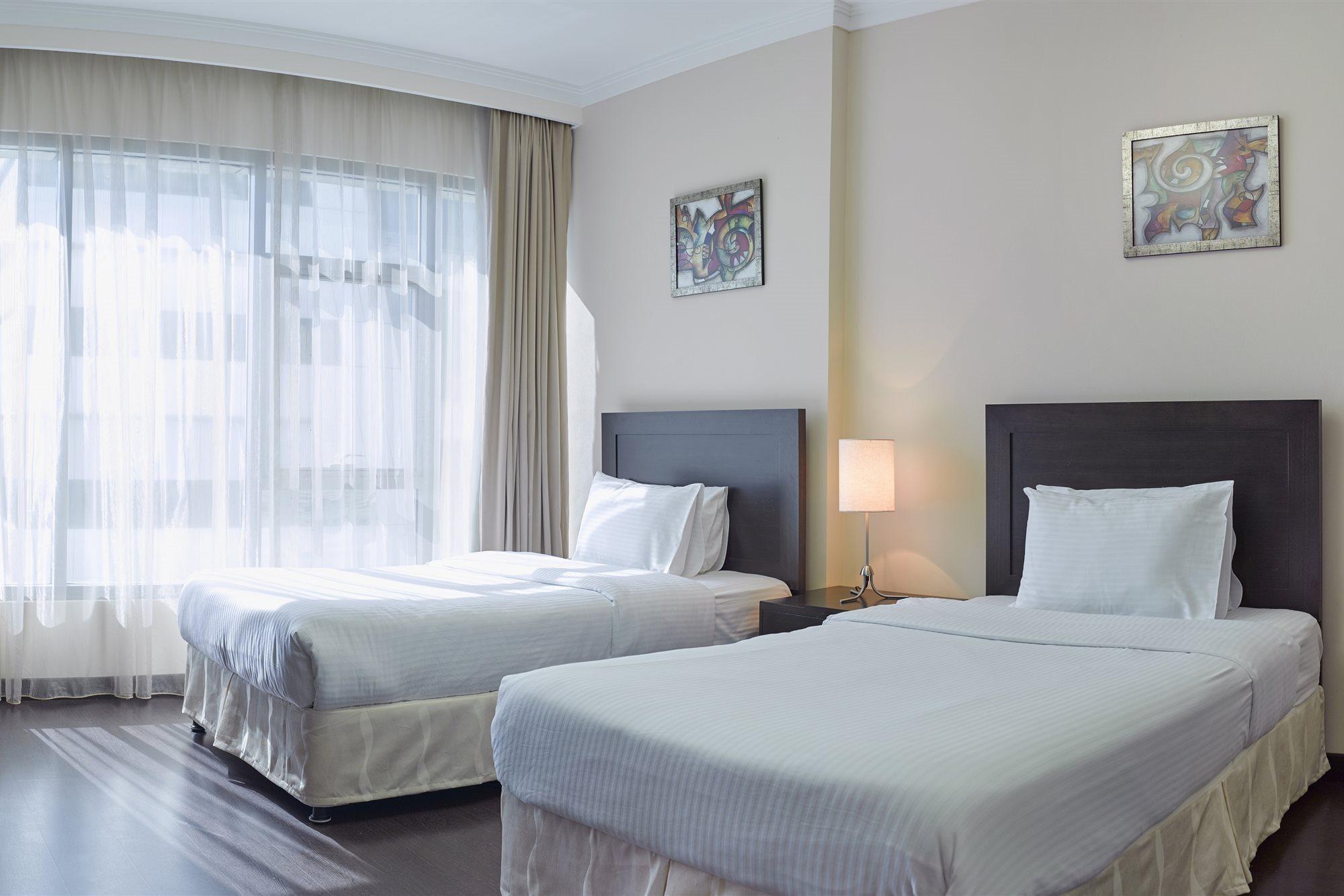 Tulip Hotel & Suites Manama Extérieur photo
