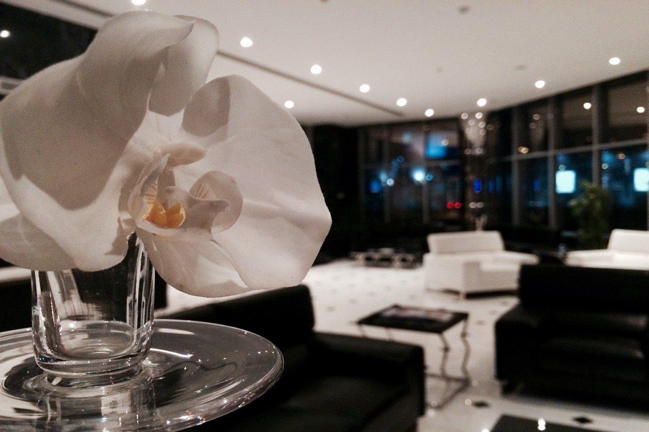 Tulip Hotel & Suites Manama Extérieur photo