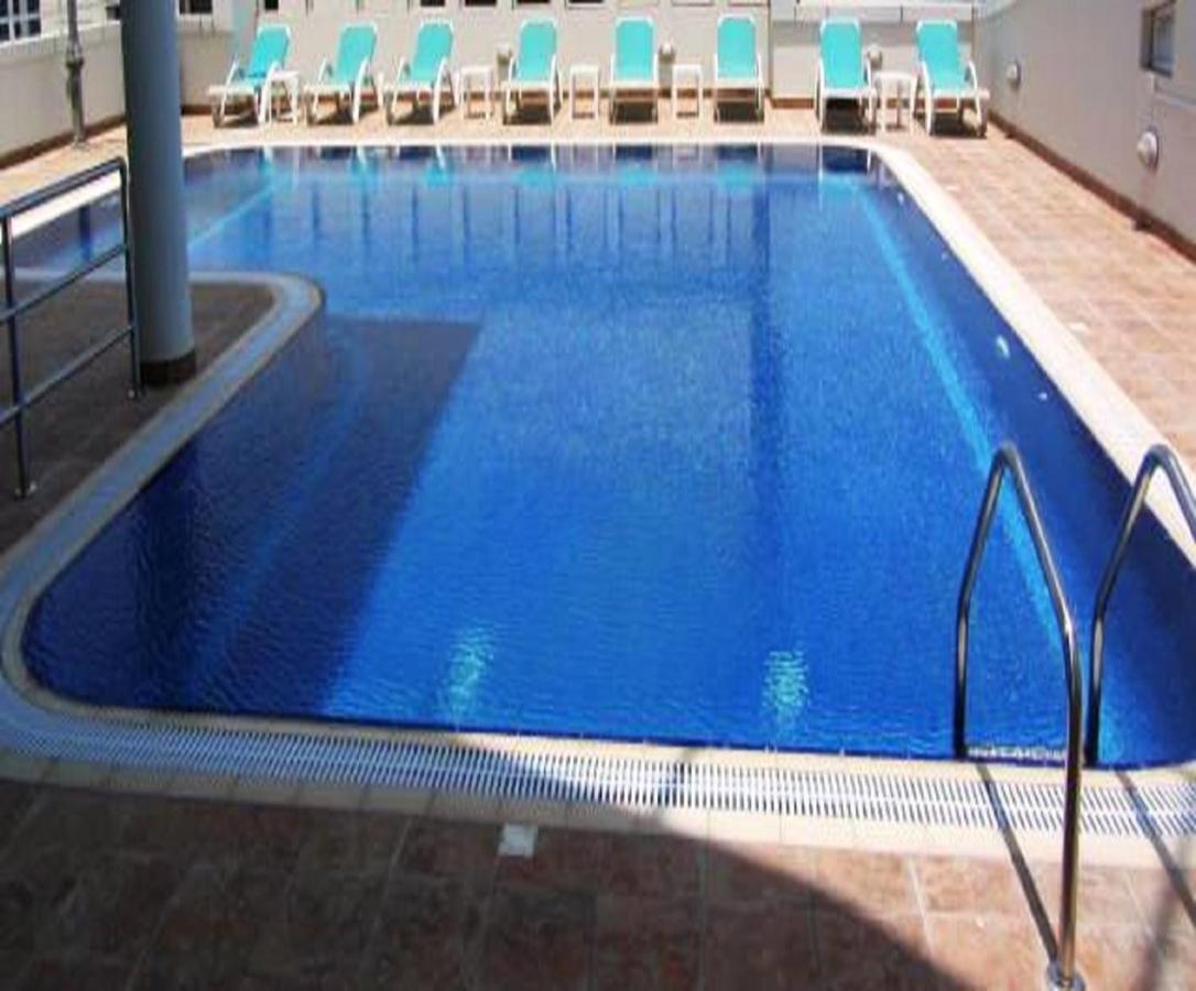 Tulip Hotel & Suites Manama Extérieur photo