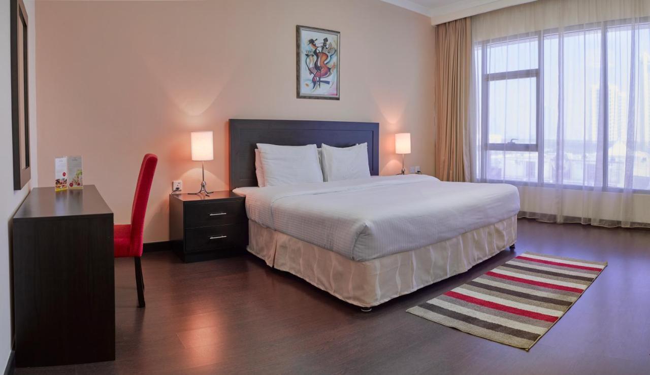 Tulip Hotel & Suites Manama Extérieur photo